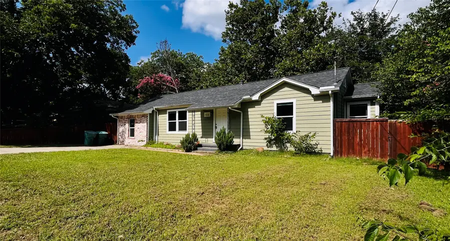 1215 S Vaden Street, Sherman, TX 75090 - #2