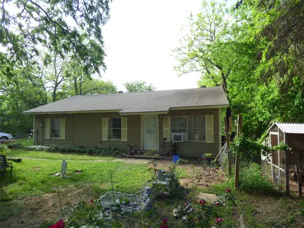 511 W Pecan Street, Aubrey, TX 76227