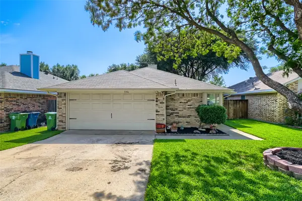 946 S Old Orchard Lane, Lewisville, TX 75067