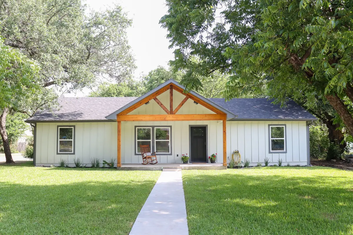 1108 W Storey Street, San Saba, TX 76877 - #1