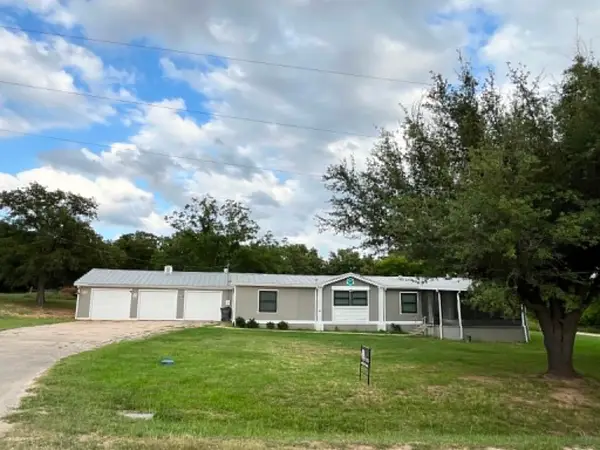 112 Pima Drive, Nocona, TX 76255