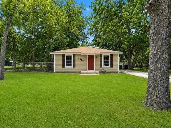 2732 W Collin Street, Corsicana, TX 75110