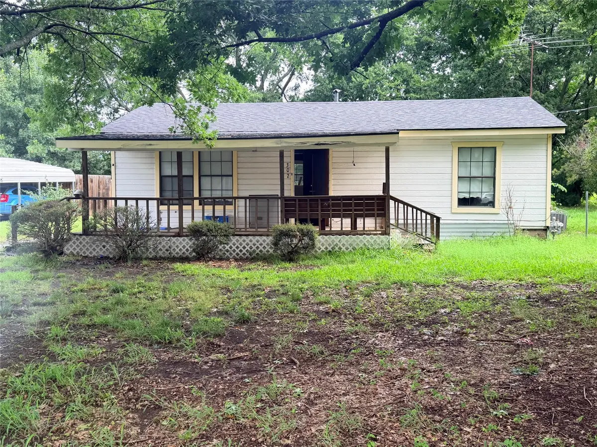 302 W Lamm Street, Blue Ridge, TX 75424 - #1