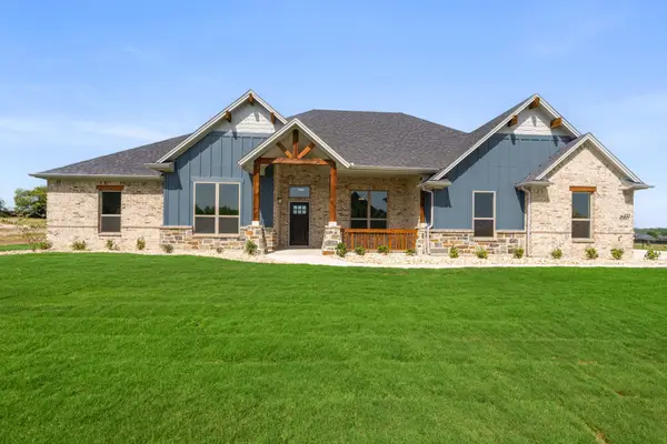 2561 Posey Lane, Waxahachie, TX 75167