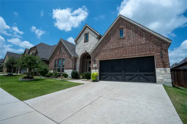 10316 Colina Drive, Fort Worth, TX 76126