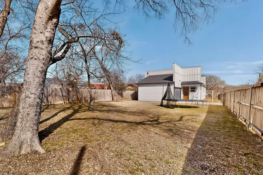 2015 Volga Avenue, Dallas, TX 75216 - #2