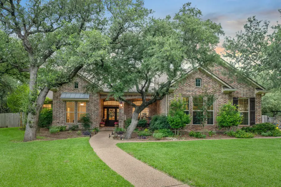 105 Royal Springs Lane, Crawford, TX 76638 - #2