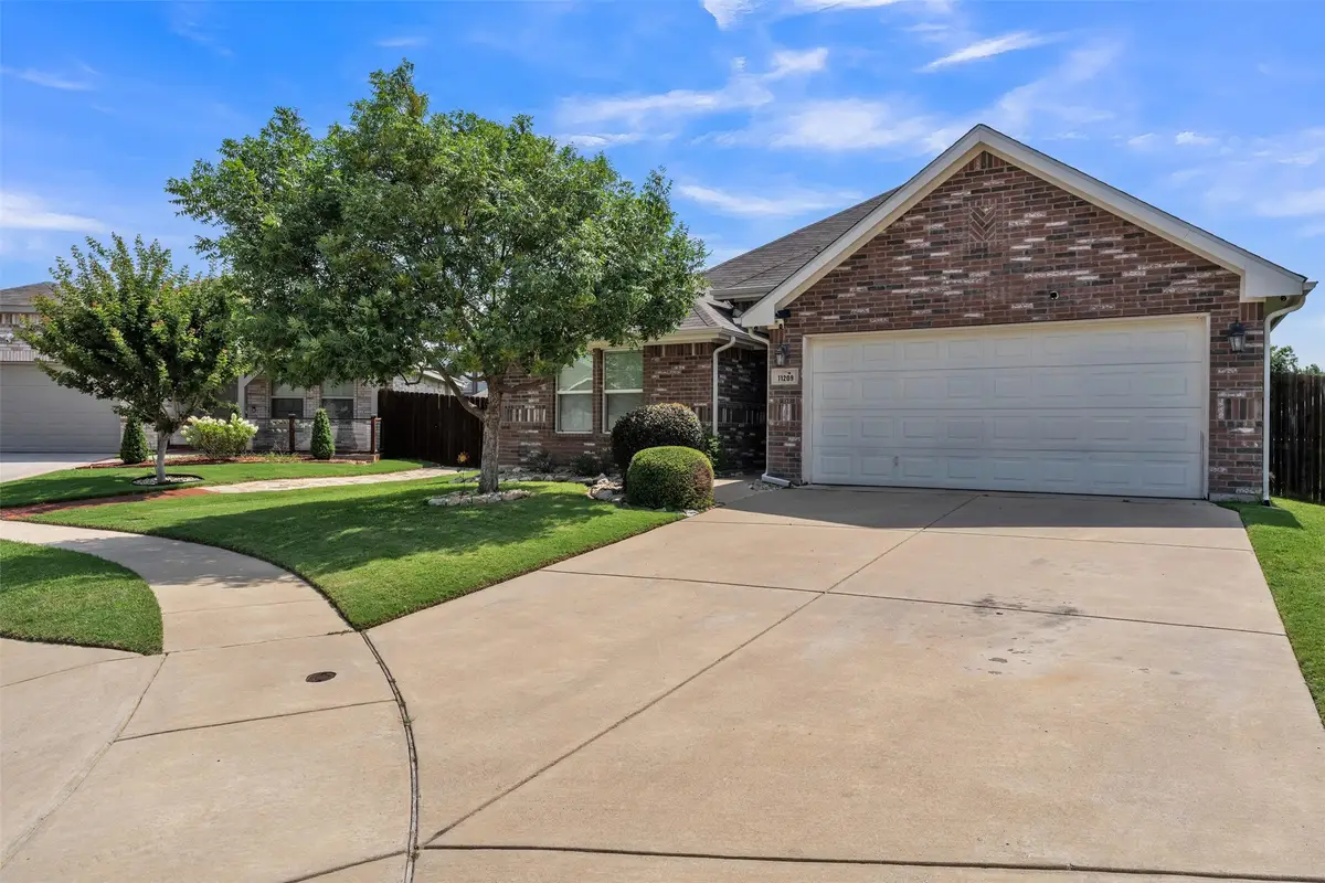 11209 Beechgrove Court, Fort Worth, TX 76140 - #1