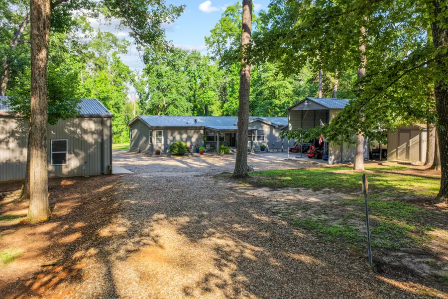 197 Shreveport Street, Avinger, TX 75630 - #3