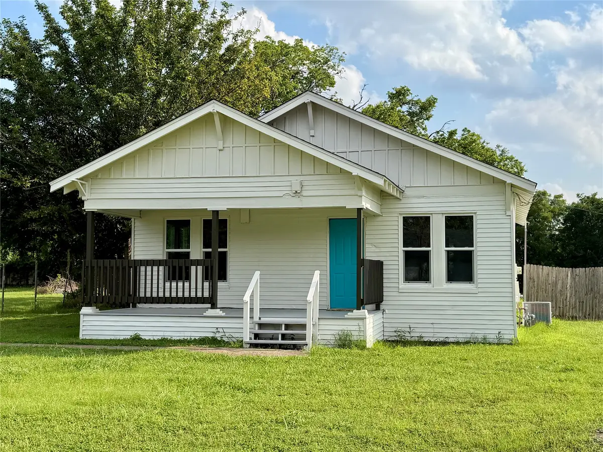 217 Dunlap, Italy, TX 76651 - #1