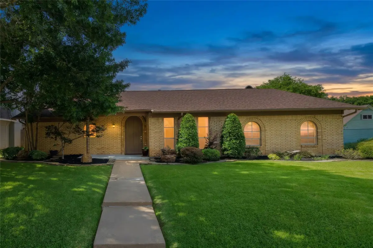 1710 Park Hill Drive, Arlington, TX 76012 - #1