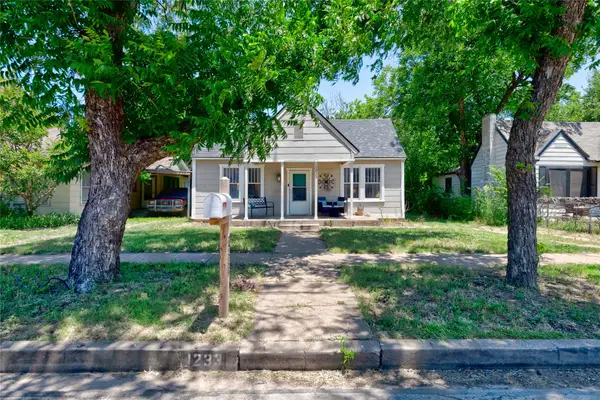1233 Peach Street, Abilene, TX 79602