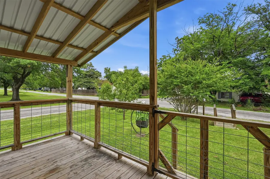 285 Sioux Drive, Gordonville, TX 76245 - #2