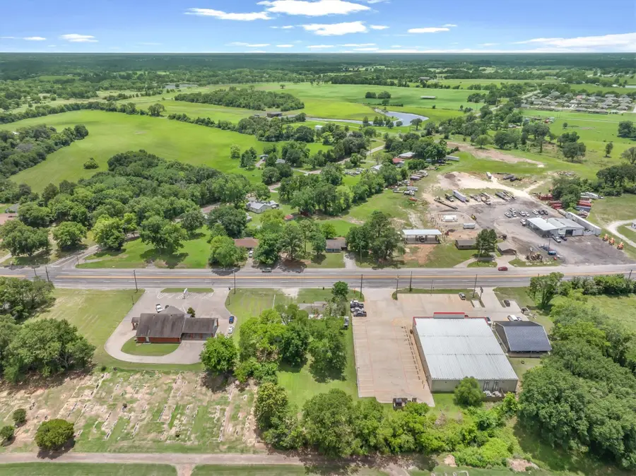 410 W Pine Street, Edgewood, TX 75117 - #3