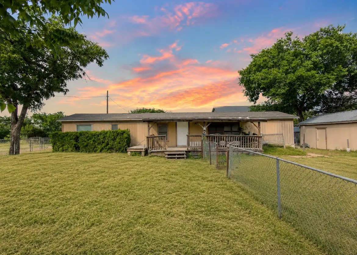 158 County Road 1813, Clifton, TX 76634 - #1