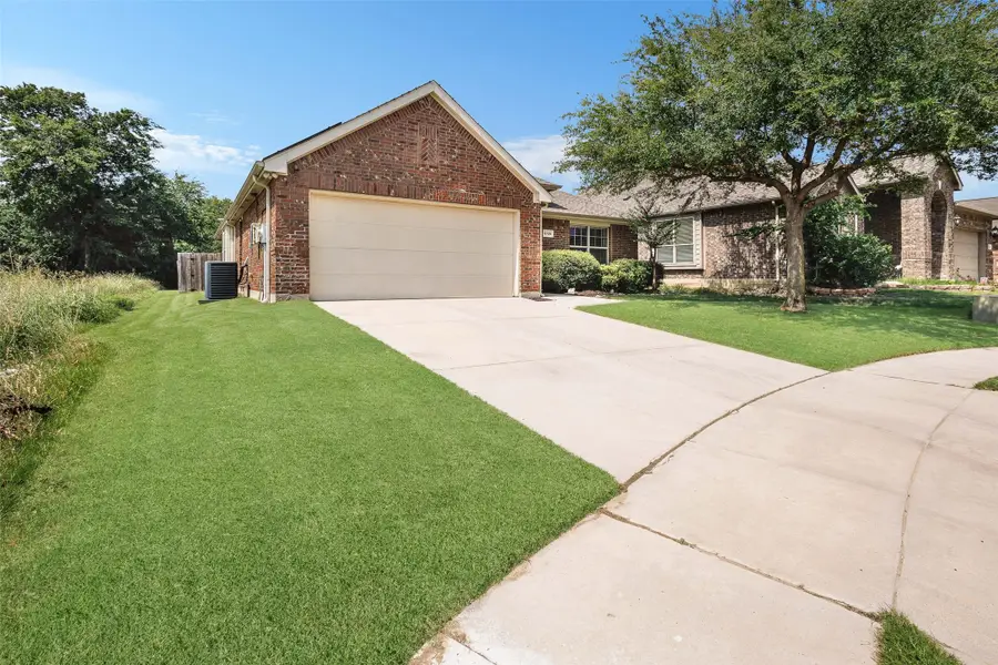 5725 Dunraven Trail, Fort Worth, TX 76244 - #2