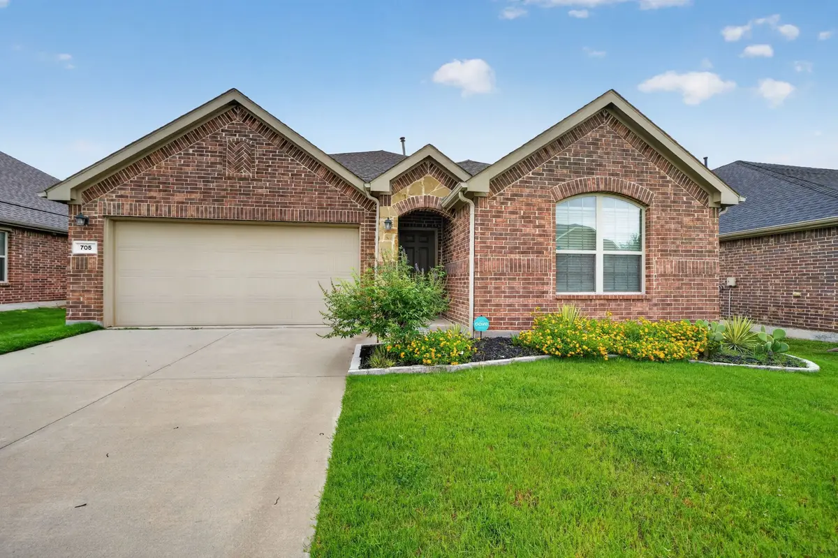 705 Pearl Way, Arlington, TX 76002 - #1