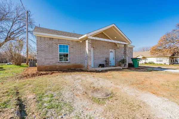 207 Young Street, Nocona, TX 76255