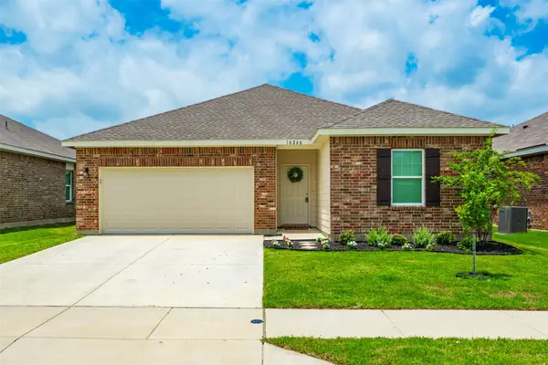 10280 Jameson Lane, Fort Worth, TX 76036