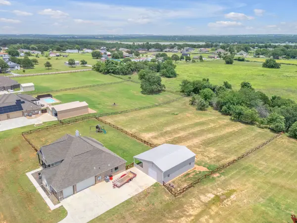 7609 Carter Ranch Road, Azle, TX 76020