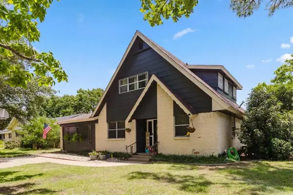 724 S Ammerman Avenue, Eastland, TX 76448