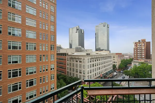500 Throckmorton Street #703, Fort Worth, TX 76102