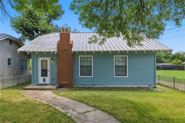 1802 6th Street, Brownwood, TX 76801