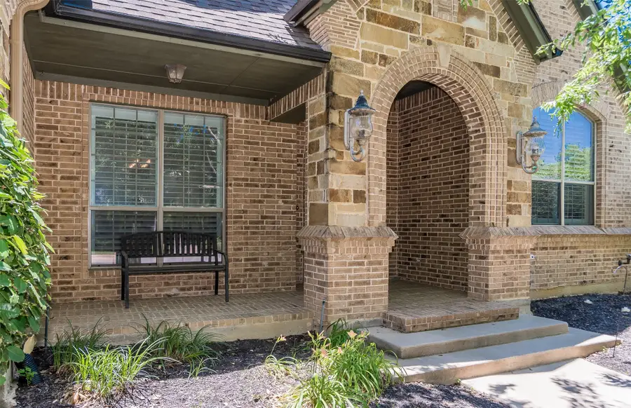 6208 Riverview Circle, Fort Worth, TX 76112 - #2