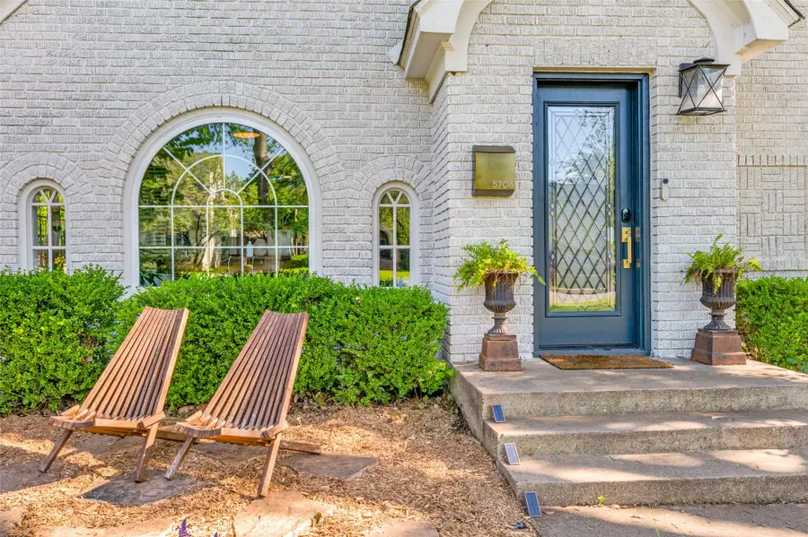 5706 Kenwood Avenue, Dallas, TX 75206 - #2