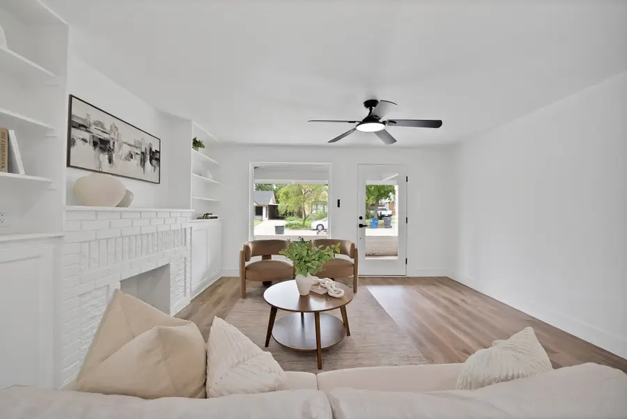 2742 Burlington Boulevard, Dallas, TX 75211 - #3