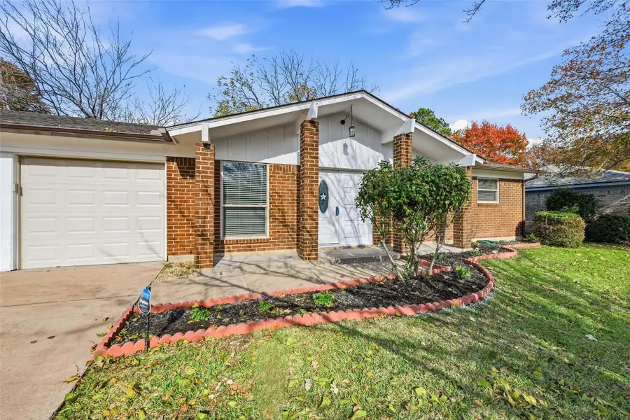 7825 Emerald Hills Way, North Richland Hills, TX 76180 - #3