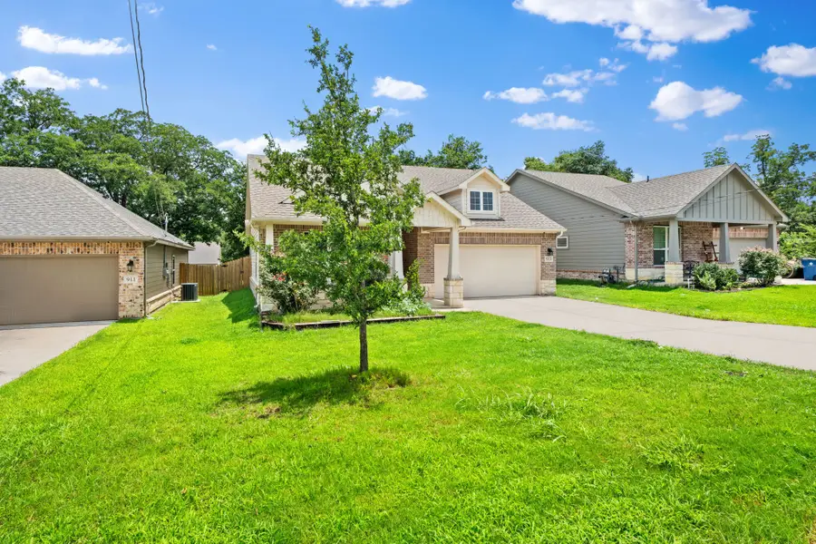 913 Sayle, Greenville, TX 75401 - #2