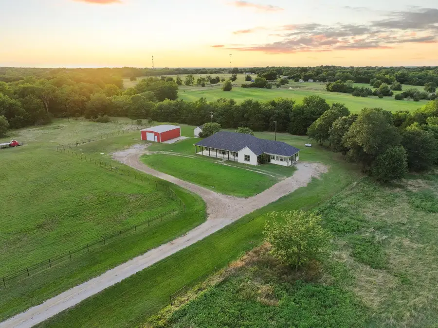7106 County Road 4729, Commerce, TX 75428 - #3