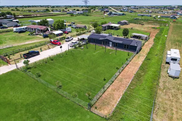 5909 Black Springs Lane, Joshua, TX 76058