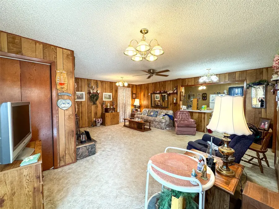 918 N 6th Street, Haskell, TX 79521 - #2