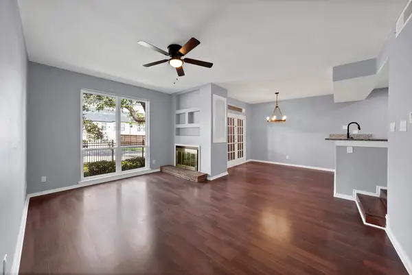5750 Phoenix Drive #33, Dallas, TX 75231