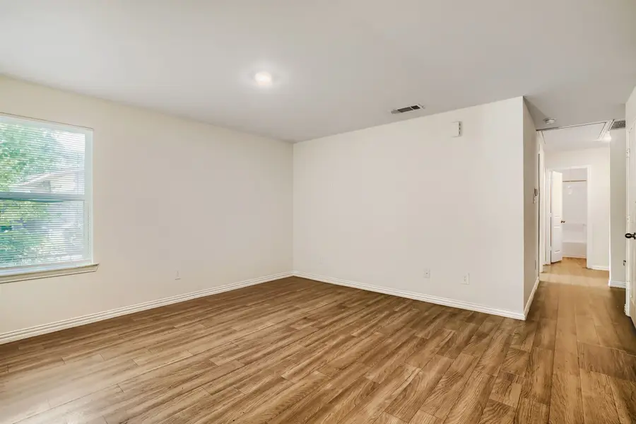 4716 Iowa Street, Bellmead, TX 76705 - #2
