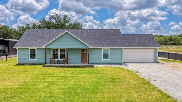 1025 Hereford Drive, Springtown, TX 76082