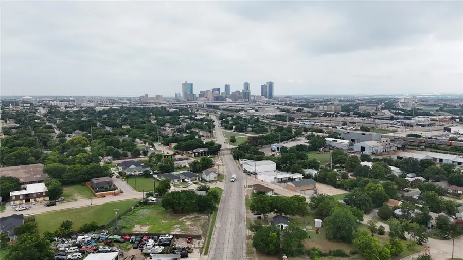 1523 Vickery Boulevard, Fort Worth, TX 76104 - #2