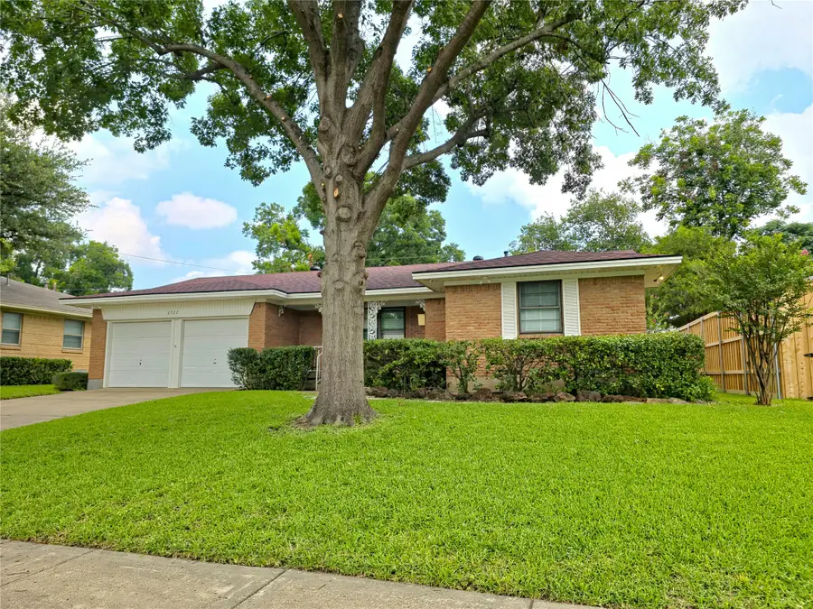 2522 Robin Lane, Garland, TX 75041 - #2