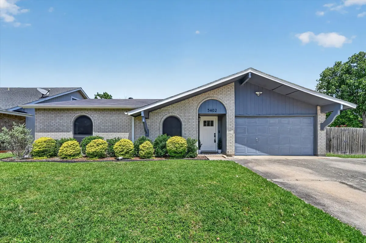 5402 Duchess Court, Lake Dallas, TX 75065 - #1