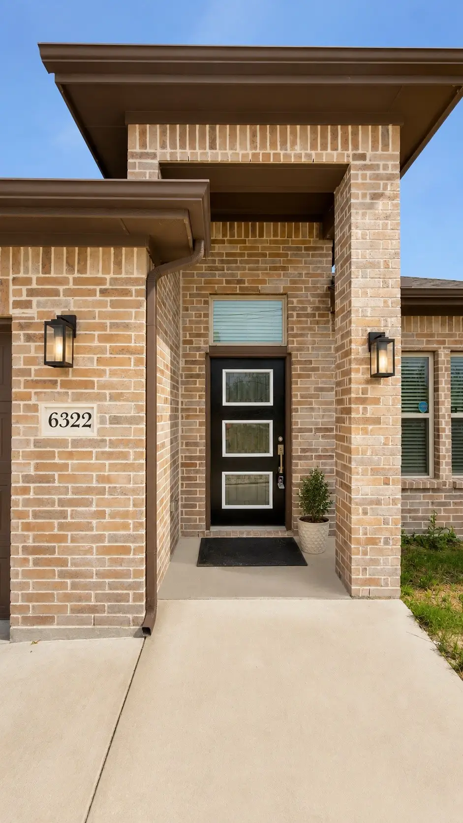6322 S Lancaster Road, Dallas, TX 75241 - #1