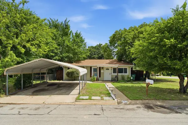 601 Park Lane, Denton, TX 76205
