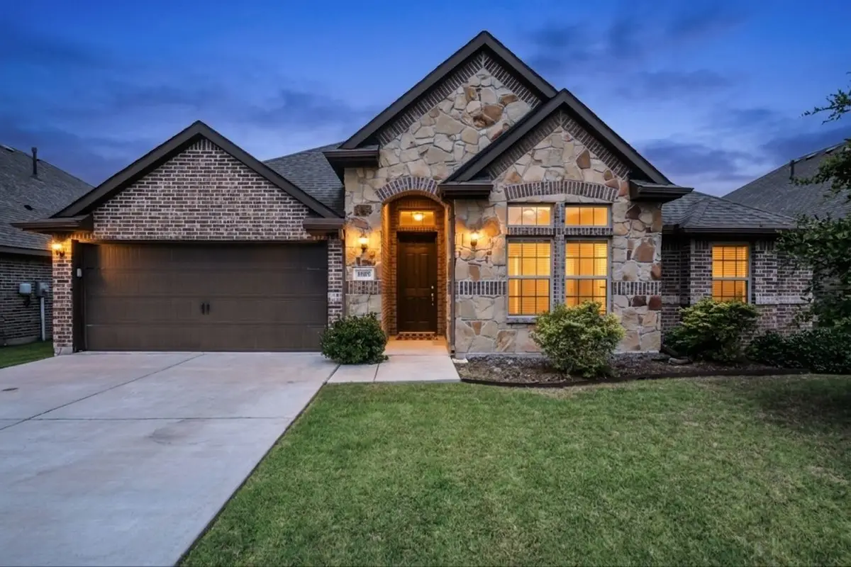 1005 Kettlewood Drive, Justin, TX 76247 - #1