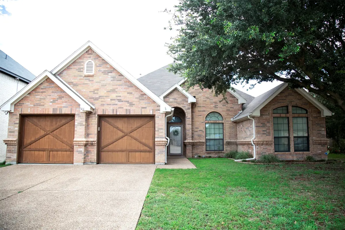 7416 Rolling Hills Drive, Benbrook, TX 76126 - #1
