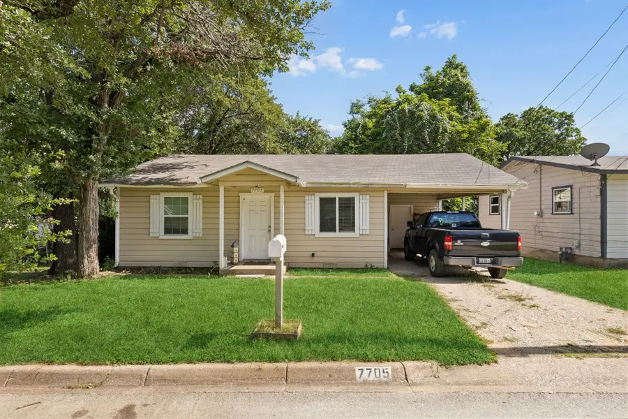 7705 Navajo Trail, Lake Worth, TX 76135 - #2