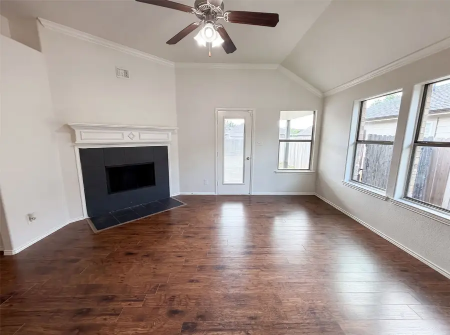 1618 Hillside Drive, Waxahachie, TX 75165 - #3