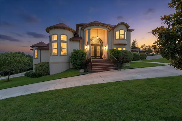 1373 Overlook Circle, Cedar Hill, TX 75104