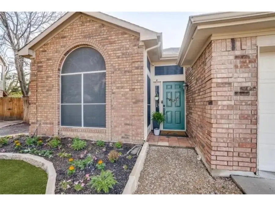 4310 Elgin Court, Grand Prairie, TX 75052 - #2