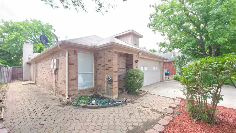 5400 Village Green Drive, Mesquite, TX 75150 - #3